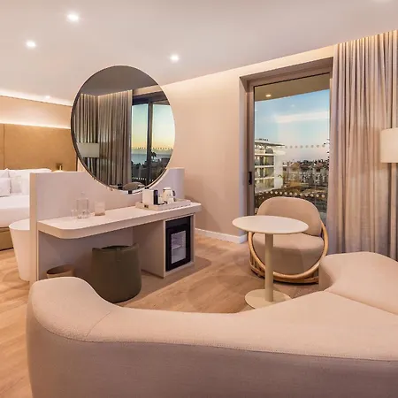 Castelo Hotell 4*