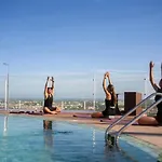 Готель Castelo 4*